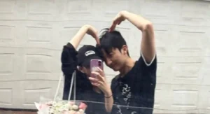 바타지예은커플사진
